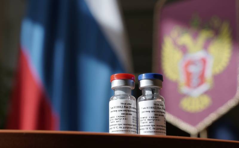 Объявит ли Кремль обязательную вакцинацию от коронавируса в России