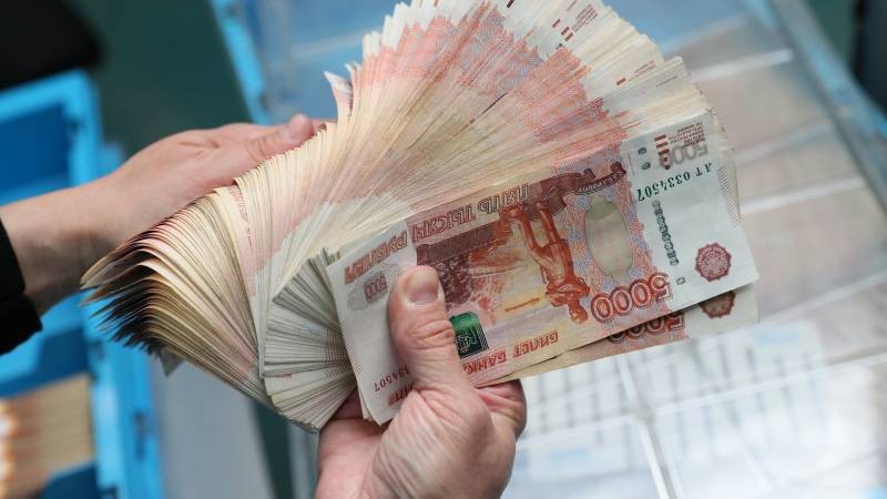 Представители ФСИН сообщили о зарплатах в размере 220 тыс. рублей у некоторых осуждённых