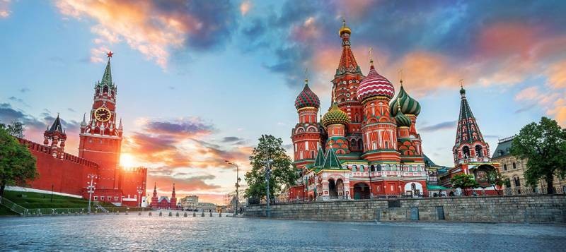 В июне 2021 года у россиян будет на один выходной больше