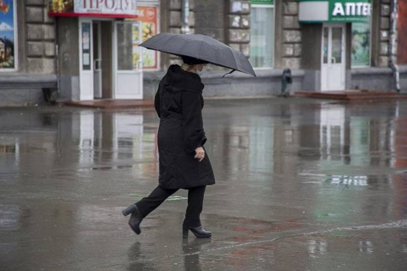 Желтый уровень опасности в Москве: когда в столице наладится погода в 2021 году