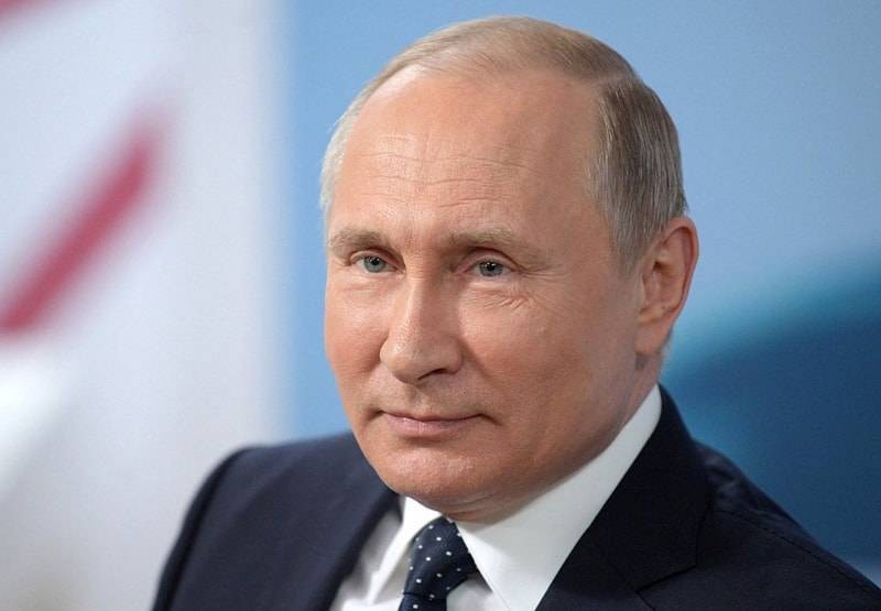 Соцопрос: как россияне относятся к Владимиру Путину