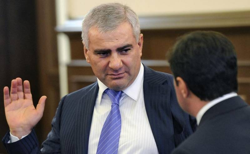 Зачем прокуратура Азербайджана разыскивает главу компании «Ташир» Самвела Карапетяна