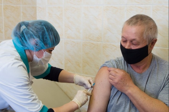 Фиктивная прививка: в России процветает рынок поддельных сертификатов о вакцинации от коронавируса