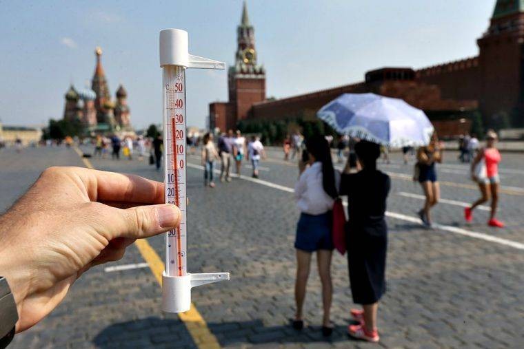 Когда ждать спада жары в июне 2021 года в Москве и Санкт-Петербурге по прогнозам синоптиков