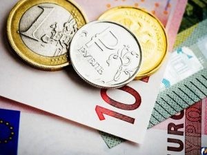 Аналитик рассказал, почему в России растет курс евро