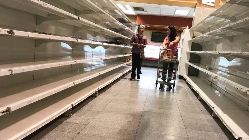 Минприроды попросил не пугать россиян пустыми полками