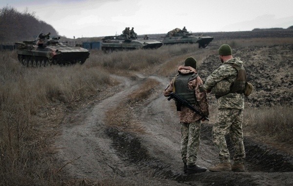 Обстановка в Донбассе накаляется из-за действий украинской армии