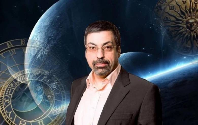 Астролог Глоба рассказал, что принесет каждому из нас 2022 год