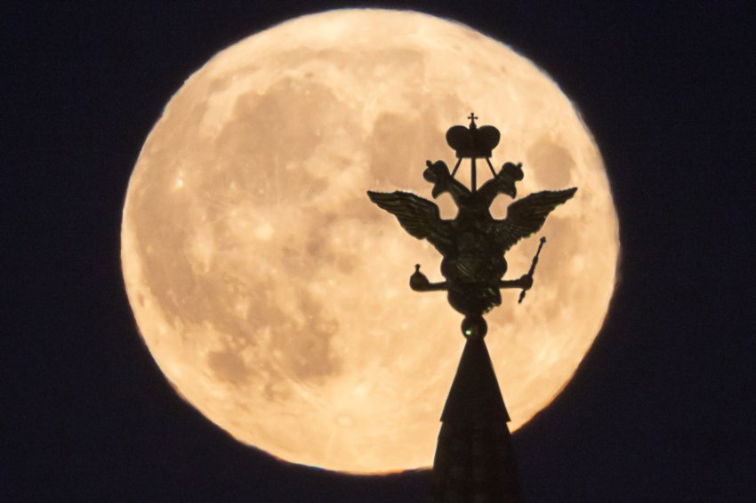 Почему Путин В.В. выступает по четвергам