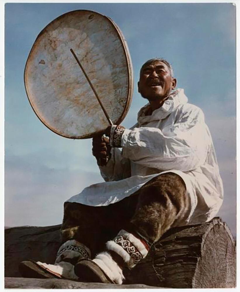 Как в СССР боролись с шаманами