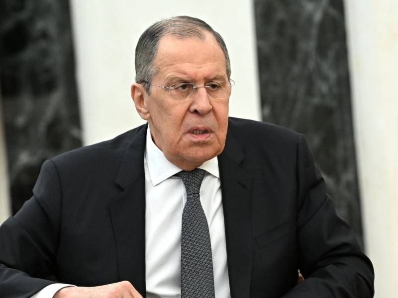 Лавров заявил, что «железный занавес» практически опустился между РФ и Западом