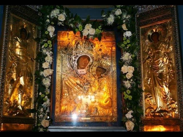 Празднование в честь явления Тихвинской иконы Божией Матери проходит 9 июля 2022 года