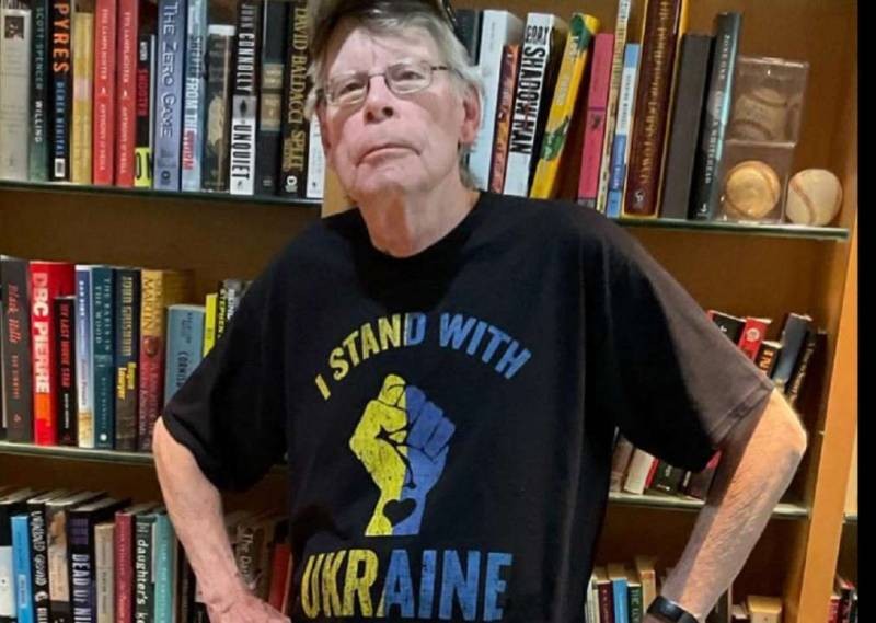 «Королю ужасов» Стивену Кингу исполнилось 75 лет: история его жизни и творчества