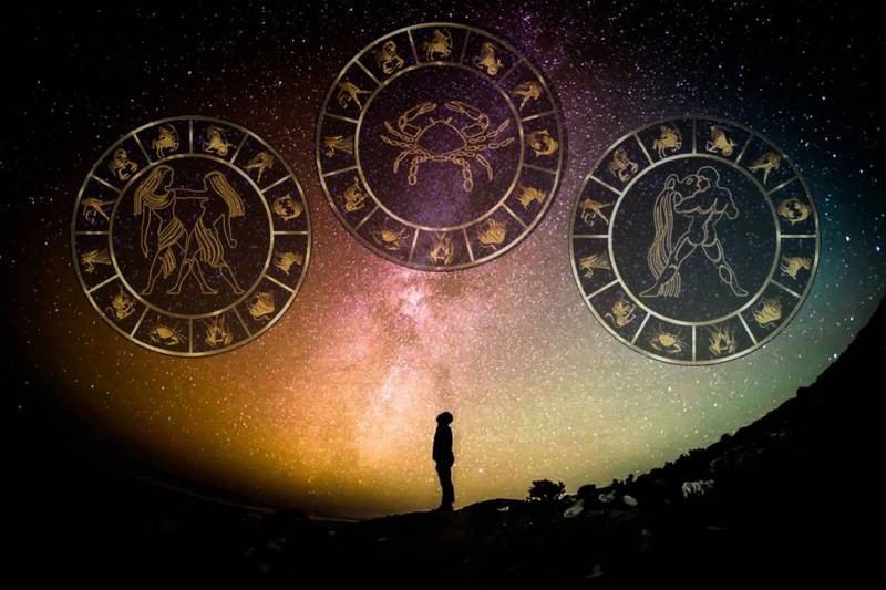 Астрологи назвали знаки Зодиака, которым 2023 год приготовил тяжелые испытания