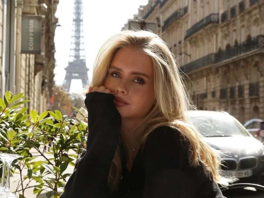 Как выглядит макияж «теплый бархат»: роковой взгляд, нежная стрелка и матовая основа