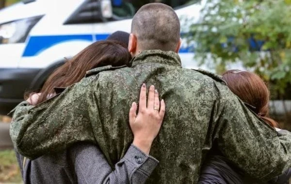 Новая волна мобилизации в России: возможна ли в 2026 году, свежие экспертные мнения на 03.12.2025