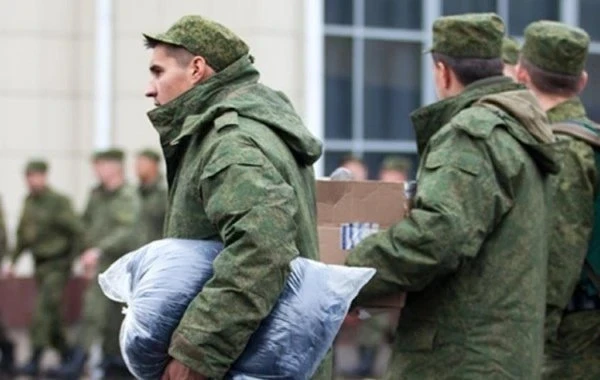 Новая мобилизация или плановый набор контрактников: мнения о возможности проведения в РФ второй волны мобилизации?