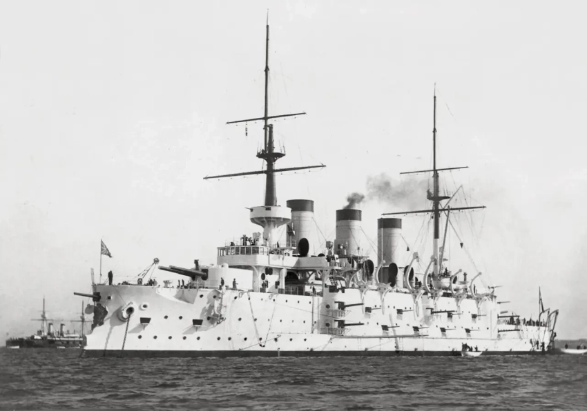 О причинах, побудивших Морское министерство строить эскадренный броненосец «Победа» по проекту «Пересвета»