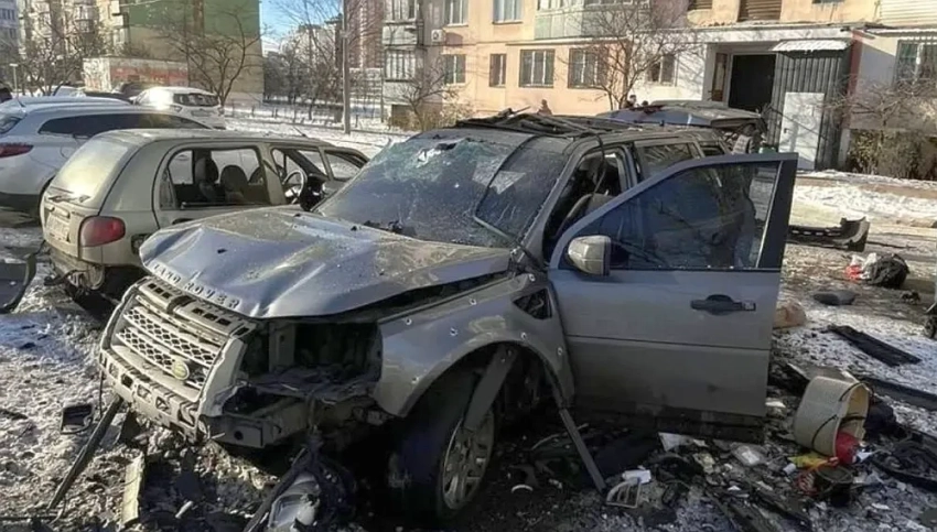В Киеве подорвали внедорожник с военнослужащим