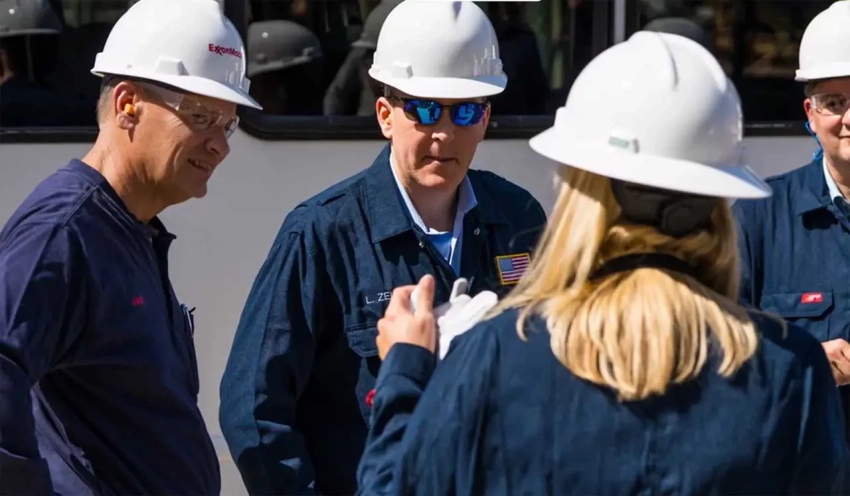 Просто отдайте нам нефть - американская логика по Венесуэле