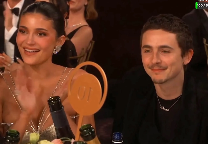 Тимоти Шаламе и Кайли Дженнер посетили премию "Золотой глобус — 2026"