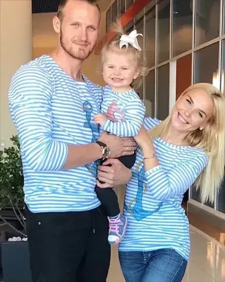 Имущество бывшего мужа Пелагеи, хоккеиста Ивана Телегина, объявили в розыск из-за долгов на сумму 71 млн рублей