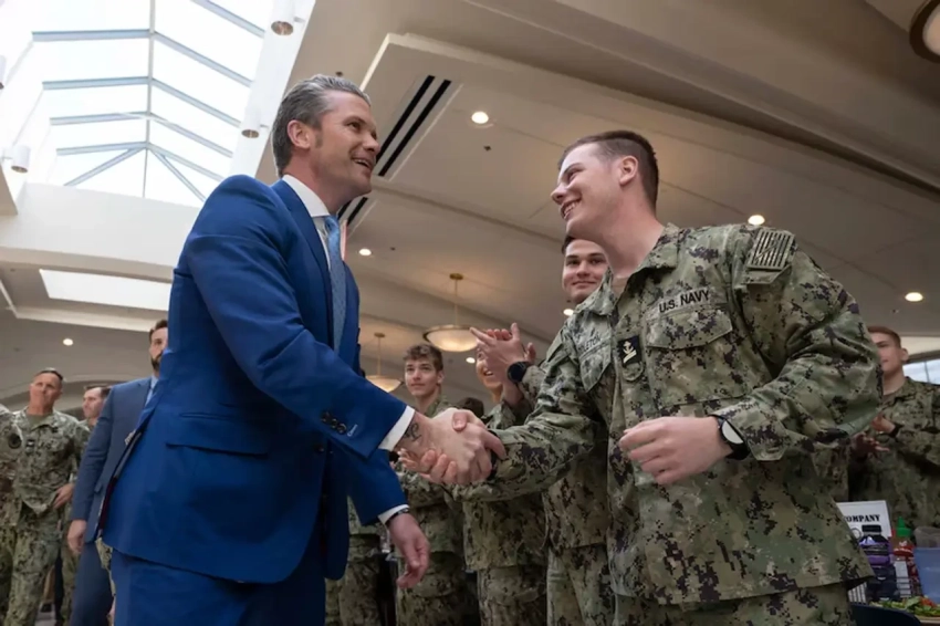 Пентагон разрывает сотрудничество с университетами США, назвав их токсичными