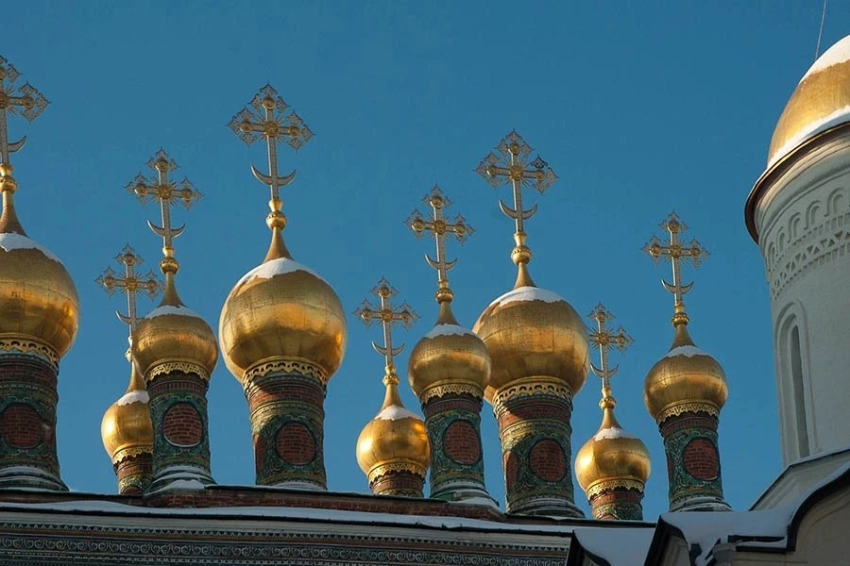 Почему Европа так ополчилась на православие