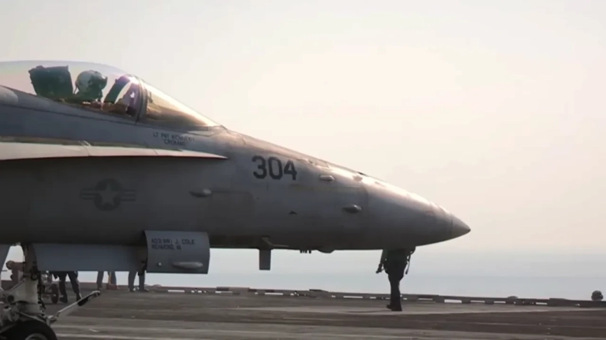 Иран заявляет, что сбил американский F/A-18 Super Hornet